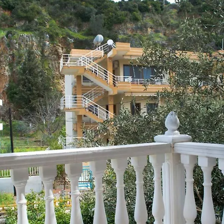 Διαμέρισμα A Seaside Complex In *